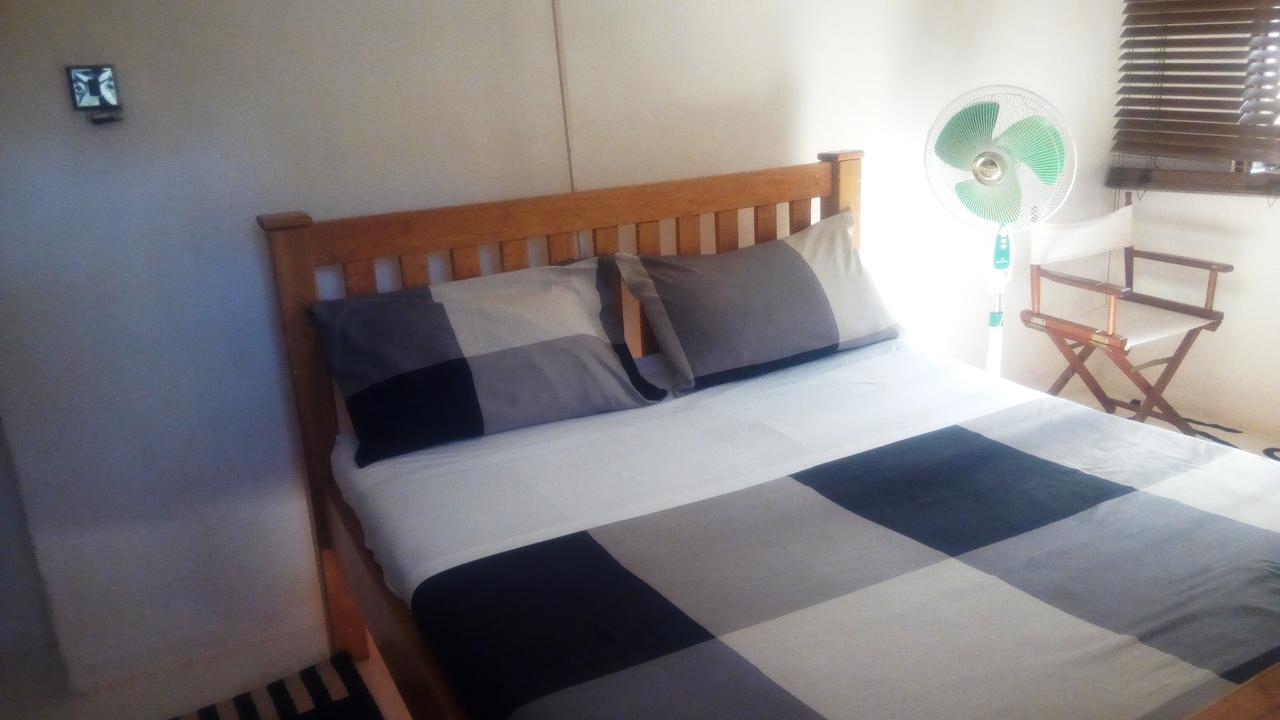 Motel Egg Botanical View Entebbe Zewnętrze zdjęcie